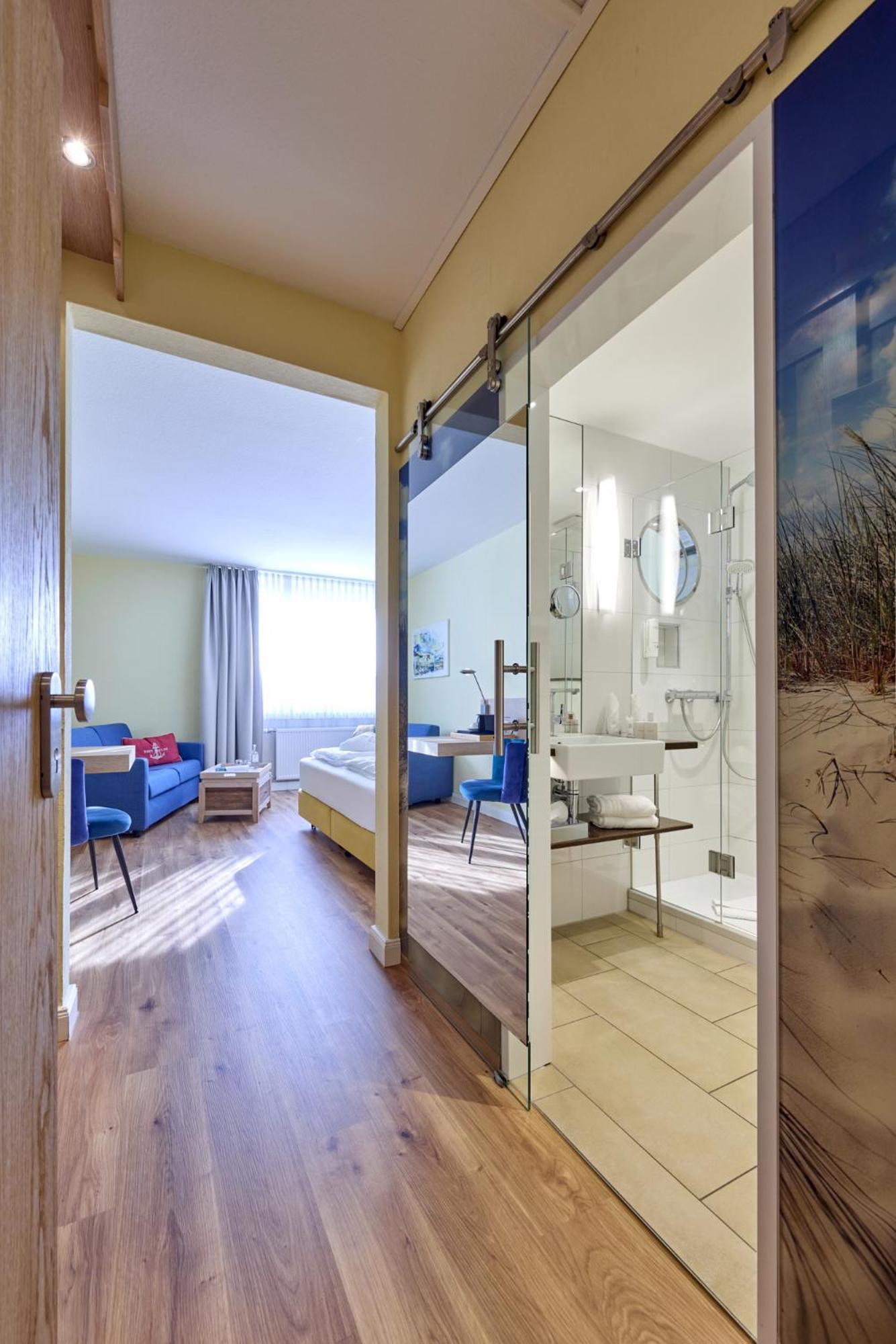 Superior Double Room landward view
